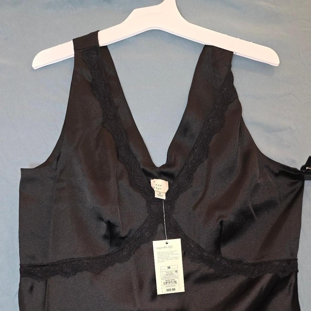 A New Day size M